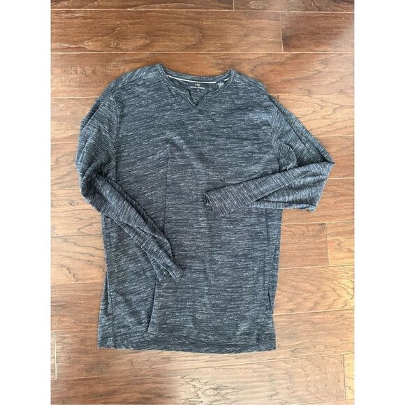Men’s Long Sleeve Neck Slit Shirt - Picture 1 of 5